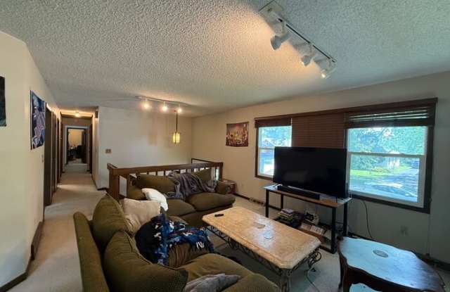 21 Highland Drive Gallery 3