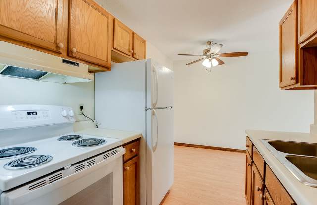 2017 Pillsbury Ave photos photos
