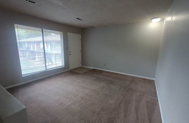 Cedarbrook Apartments Gallery 3