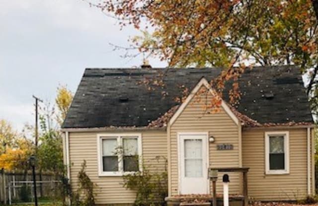 22472 Shakespeare Avenue - 22472 Shakespeare Avenue, Eastpointe, MI 48021
