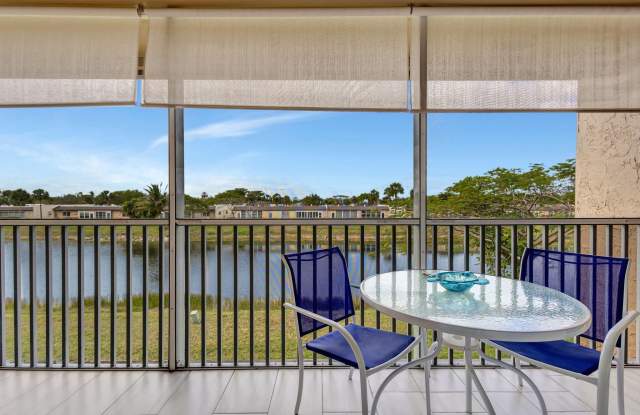 154 Lake Meryl Drive Gallery 2