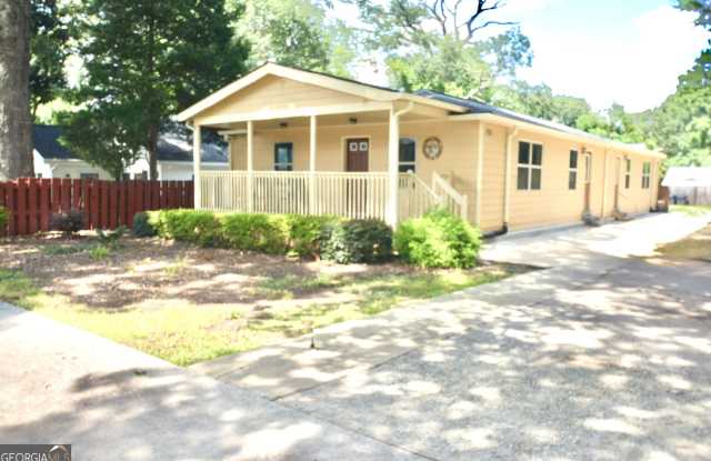 1385 Elizabeth Lane Gallery 1