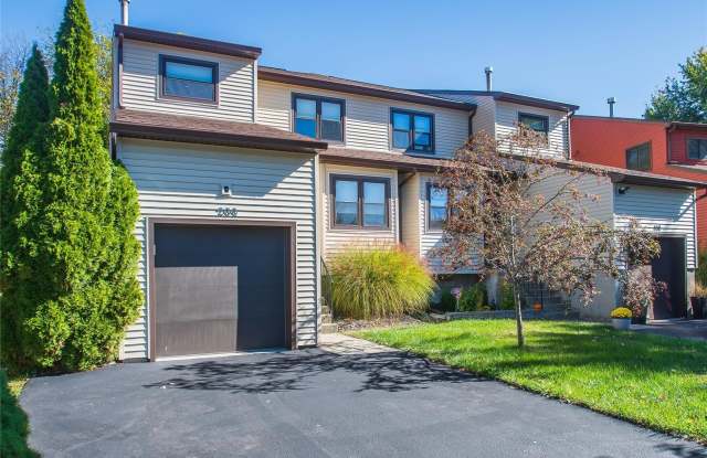 200 Sterling Place - 200 Sterling Place, Highland, NY 12528