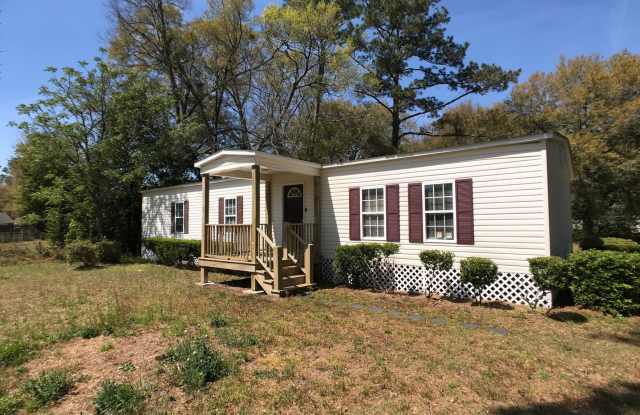 COMING SOON: Three Bedroom Home on Middleground Rd photos photos