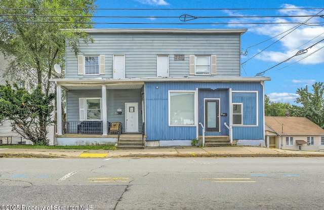 1200 Main Street Gallery 1