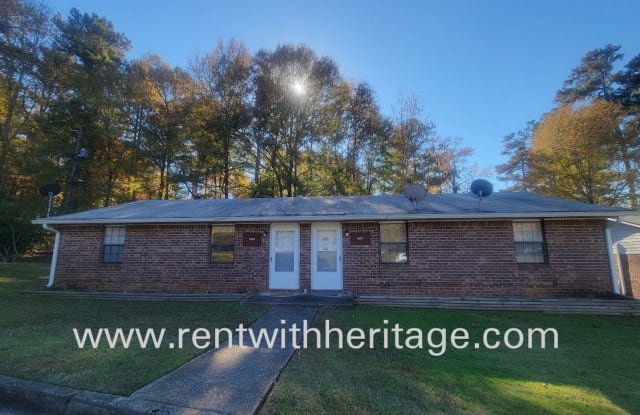 1049 Old Powder Springs Rd SW - 1049 Old Powder Springs Road Southwest, Mableton, GA 30126