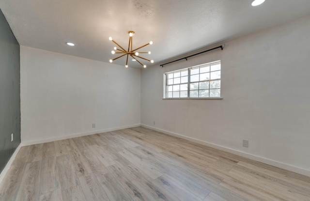 2410 Apperson Dr Gallery 3