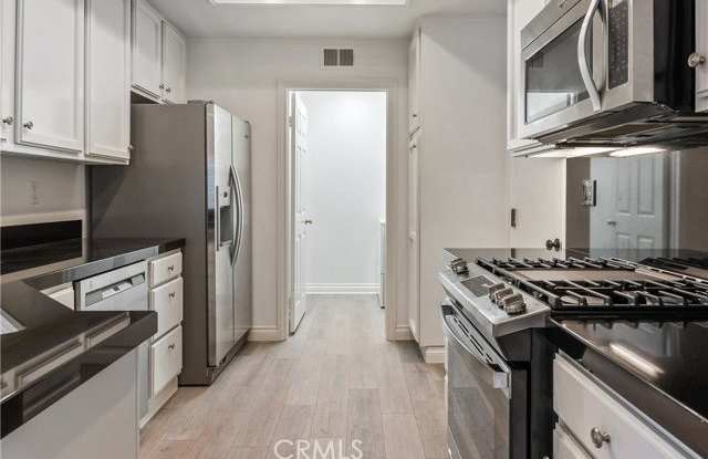 275 Haverfield Gallery 2