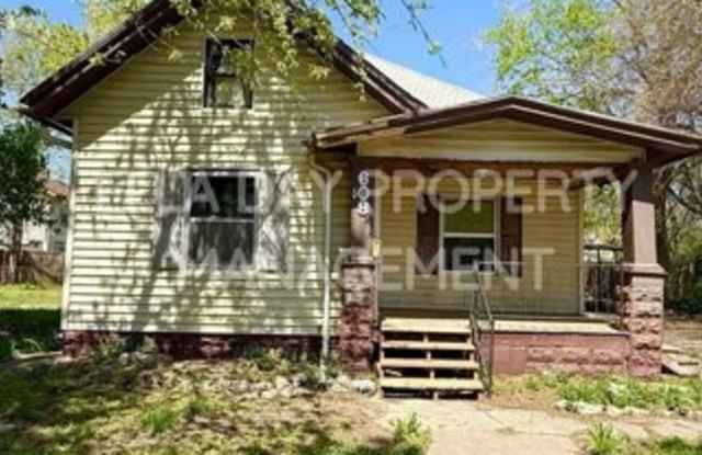 608 East 14th Avenue photos photos