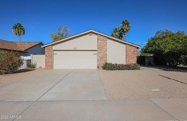 6832 E KINGS Avenue - 6832 East Kings Avenue, Phoenix, AZ 85254