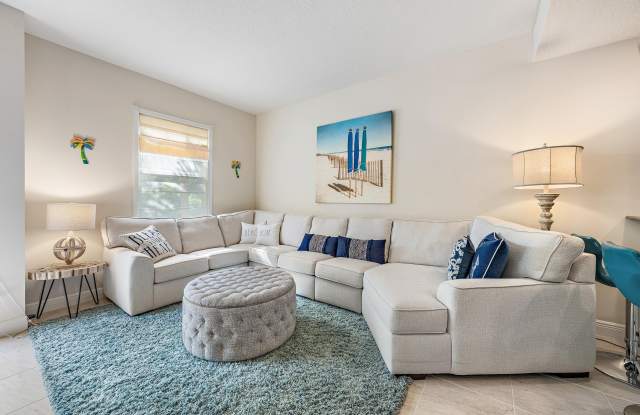 12695 SE Old Cypress Drive Gallery 3