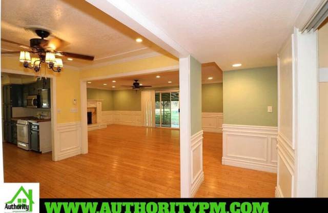 6896 Riata Dr Gallery 3