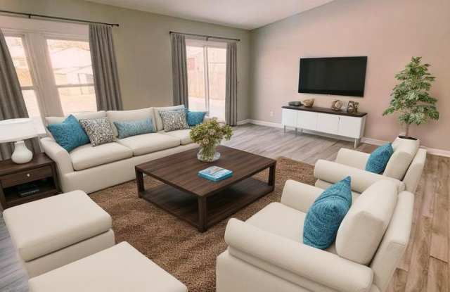 Lansing 4 bed 2 bath single family home with fenced in back yard. photos photos