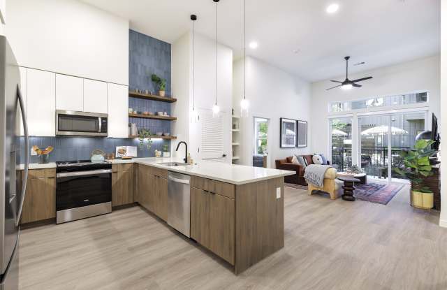 The Waylon photos photos