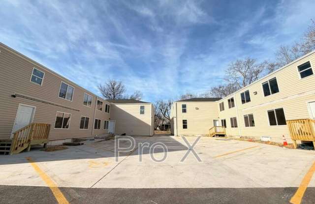 121 S Byers 101 photos photos