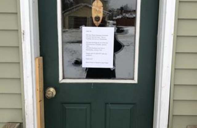 612 Saint Claire Street - 1/2 Gallery 3