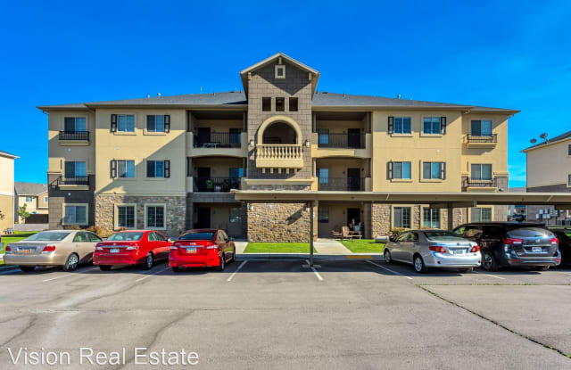 3661 E Rock Creek Rd M6 - 3661 East Rock Creek Road, Eagle Mountain, UT 84005