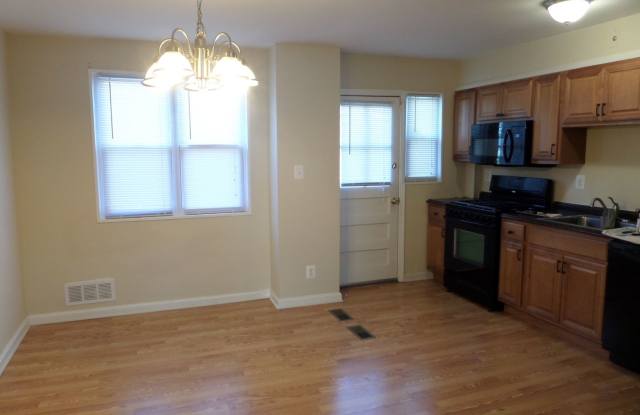 5408 Channing Rd. Gallery 4