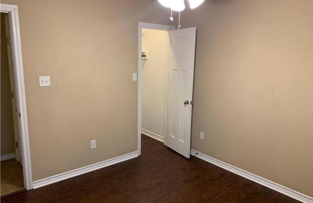 Beautifully 4 bedroom, 3 bathroom house within minutes of Texas A!! - 3528 Davidson Drive, College Station, TX 77845