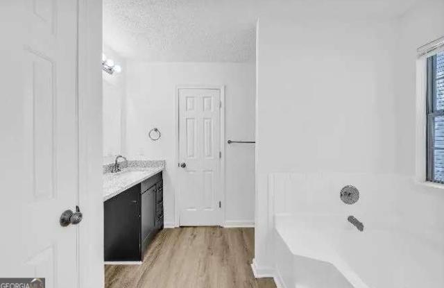 4085 Waldrop Hills Drive Gallery 3