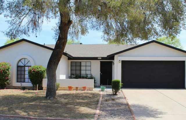 2517 North Cheri Lynn Drive Gallery 1