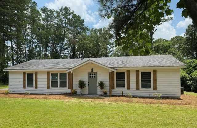 Country Living Gallery 1