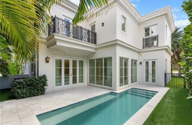 315 Santander Ave photos photos 315 Santander Ave photos photos