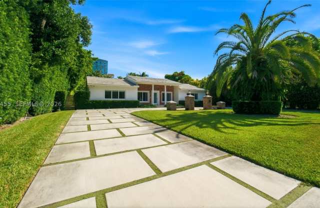 530 Sabal Palm Rd Gallery 1