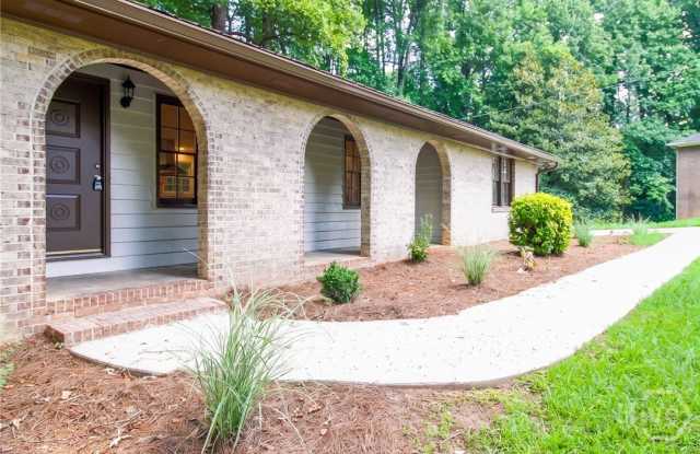 1191 Arrowhead Road Gallery 4