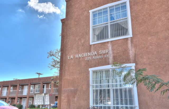 Hacienda Sur Apartments Gallery 2