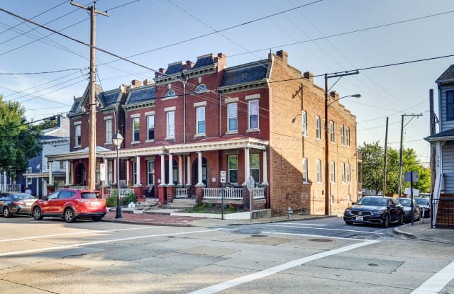 800 West Clay Street - B upstairs photos photos