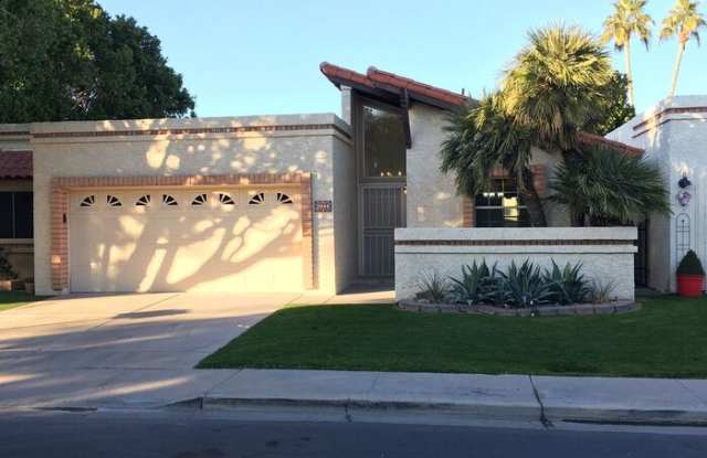 2044 West Nopal Avenue photos photos