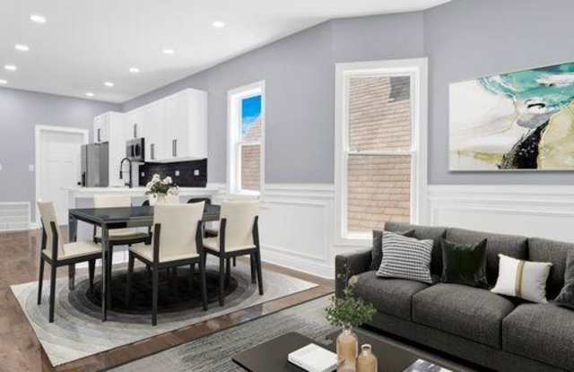 1821 N Kedvale Gallery 2