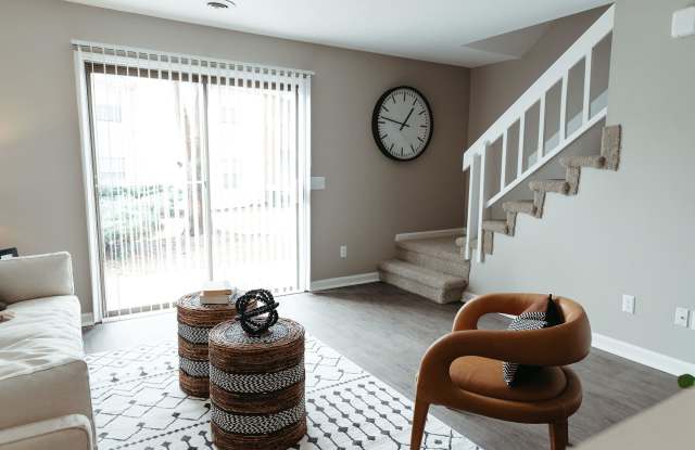 Laurel Ridge Apartments photos photos