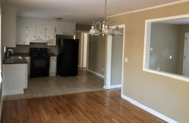 304 Hickory Ridge Drive Gallery 3