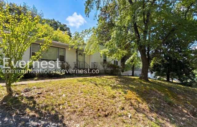 3744 Thrushwood Drive Gallery 2