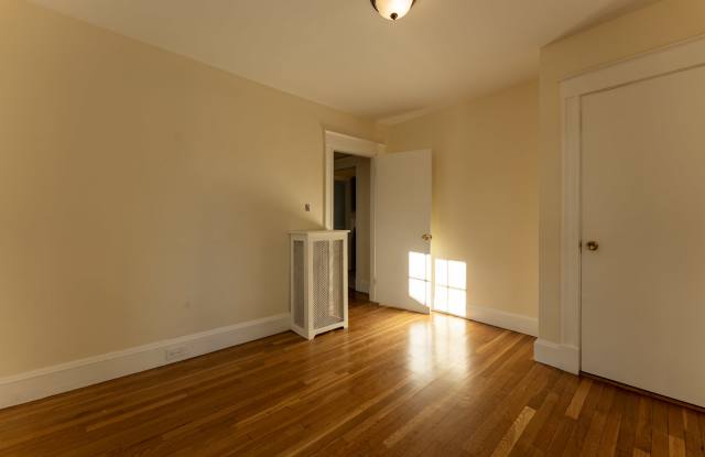 89 Harnden Avenue Gallery 3