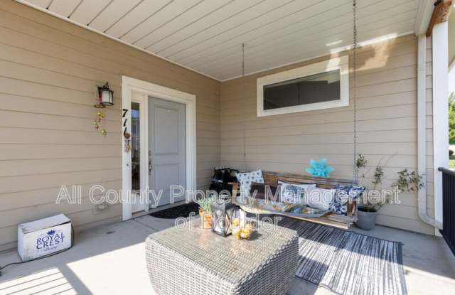 711 Grandview Meadows Dr Gallery 2