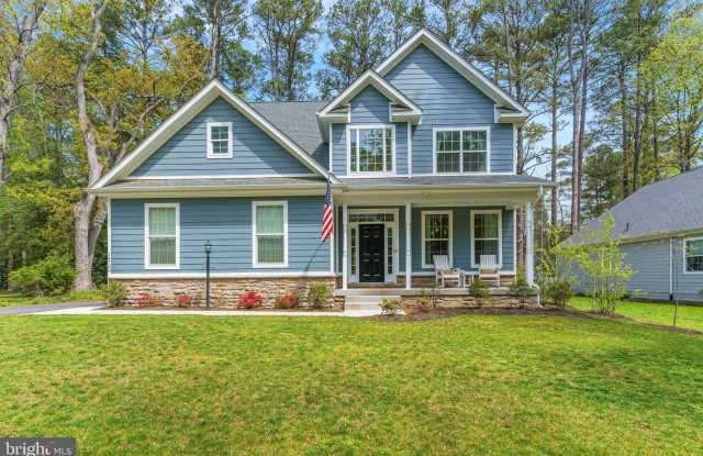 14720 LOCUST Court Gallery 2
