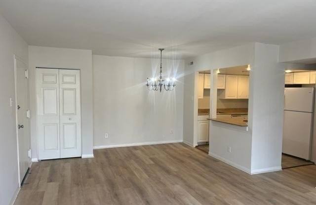 10114 CAMPUS WAY S photos photos
