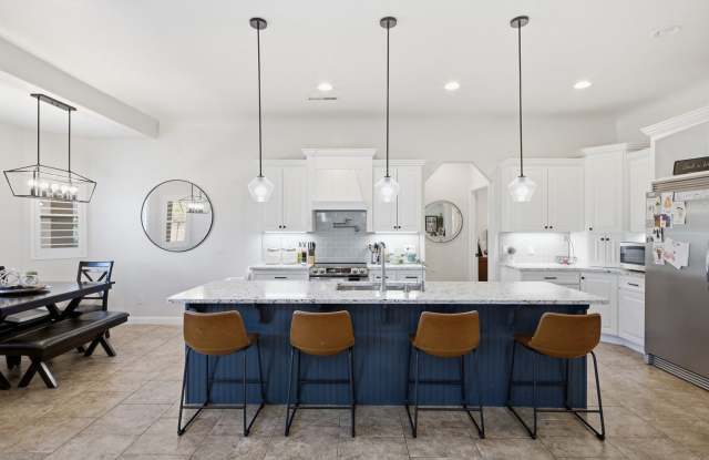 Home with Chef’s Kitchen & RV Parking photos photos