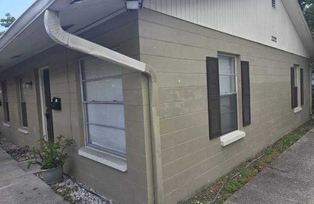 2322 West Saint John - Duplex photos photos
