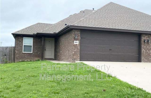 812 Hindman Drive - 1 photos photos