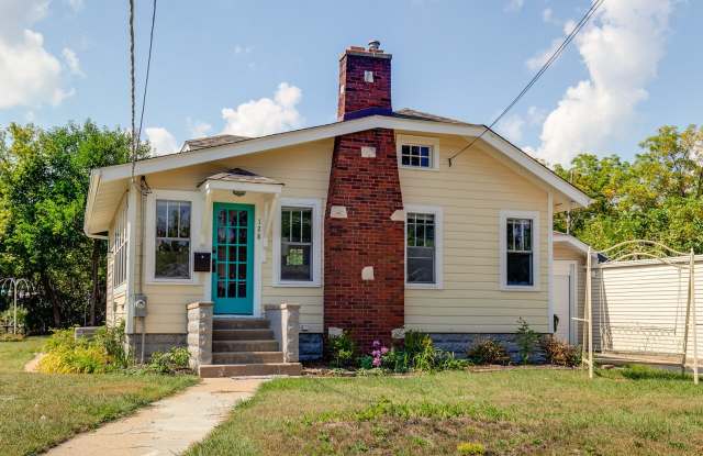 128 Grant Street - 128 Grant Street, Barrington, IL 60010