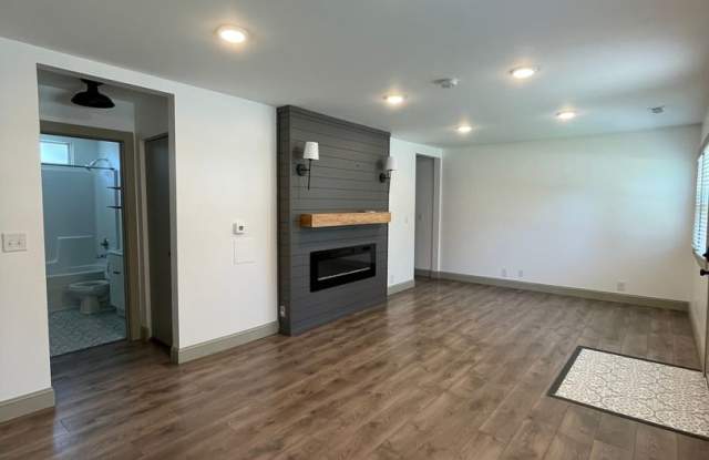 3 Bedroom Single Family Home Gallery 4