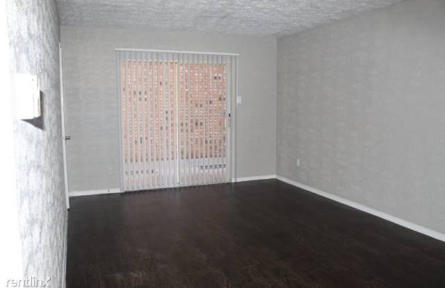825 Gallery 2