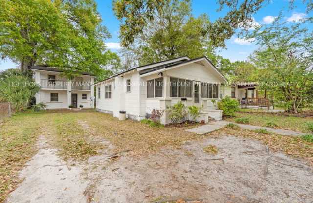 1415 West 31st Street photos photos