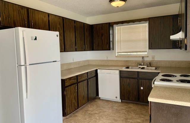 321 N. St Louis - 321 North Saint Louis Avenue, Loveland, CO 80537