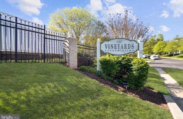 13613 SIR THOMAS Way photos photos