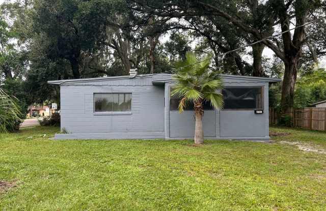 Convinient 2 Bedroom Home in Arlington! photos photos Convinient 2 Bedroom Home in Arlington! photos photos